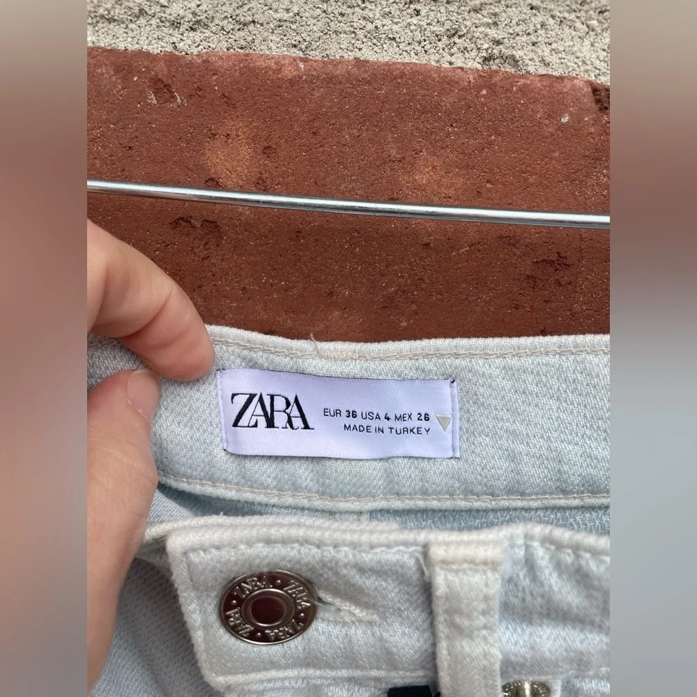 NWT Zara High Rise Short - Picture 3 of 6